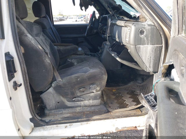 Продаж на аукціоні авто 2001 Chevrolet Silverado 3500 Ls, vin: 1GCJK39G31F121183, номер лоту: 44950632