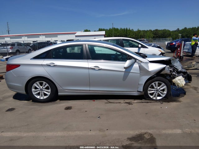 44950660 :رقم المزاد ، 5NPEB4AC5DH778433 vin ، 2013 Hyundai Sonata Gls مزاد بيع
