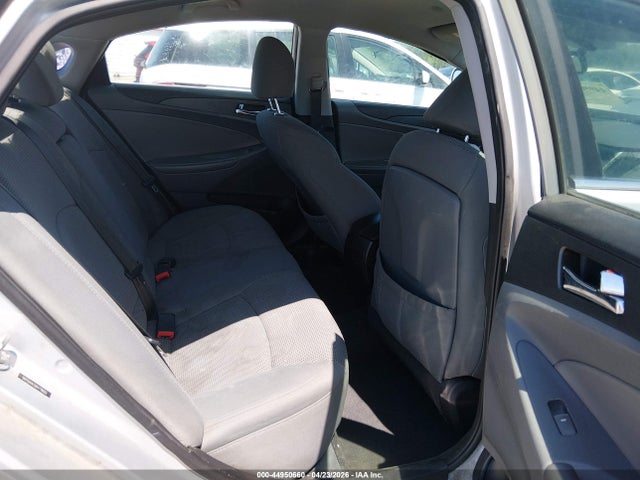 44950660 :رقم المزاد ، 5NPEB4AC5DH778433 vin ، 2013 Hyundai Sonata Gls مزاد بيع