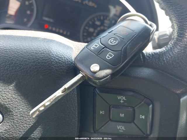 44950674 :رقم المزاد ، 1FTFX1EG2GFB18365 vin ، 2016 Ford F-150 Xlt مزاد بيع