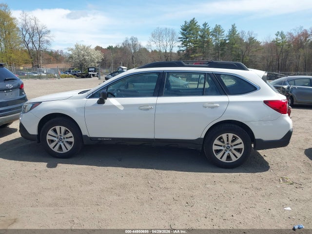 44950698 :رقم المزاد ، 4S4BSABC7K3347516 vin ، 2019 Subaru Outback 2.5i مزاد بيع