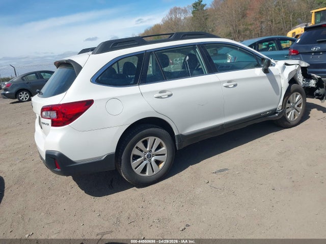 44950698 :رقم المزاد ، 4S4BSABC7K3347516 vin ، 2019 Subaru Outback 2.5i مزاد بيع