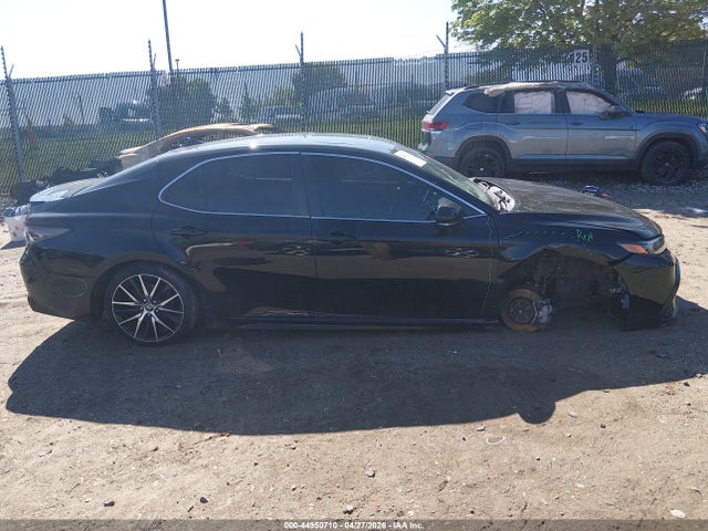 Продаж на аукціоні авто 2022 Toyota Camry Se, vin: 4T1G11AK9NU618477, номер лоту: 44950710