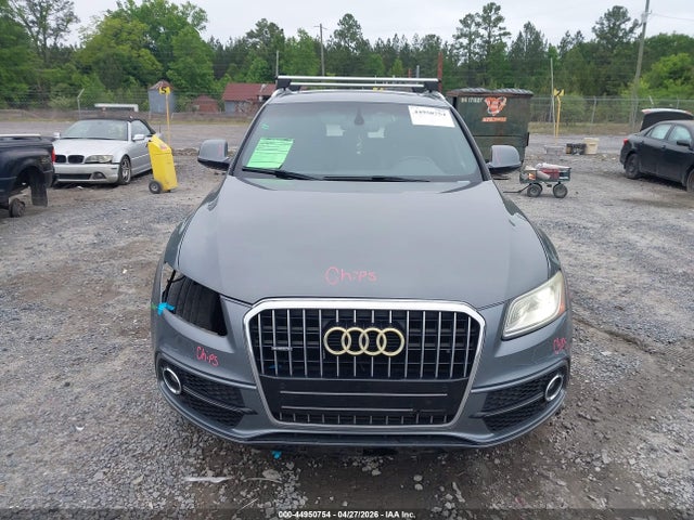 44950754 :رقم المزاد ، WA1M2AFP5HA057929 vin ، 2017 Audi Q5 2.0t Premium مزاد بيع