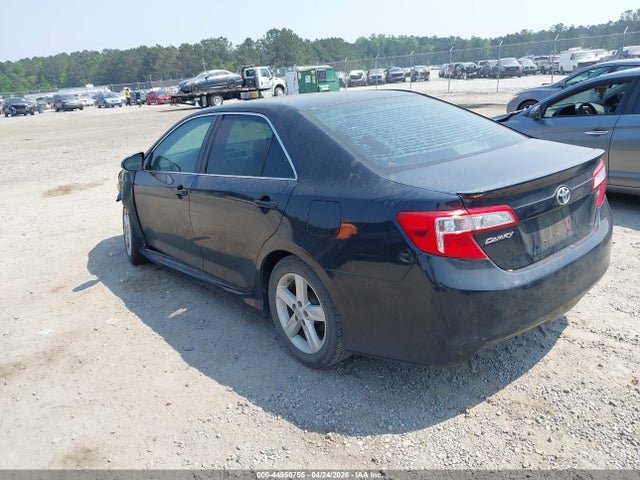 44950755 :رقم المزاد ، 4T1BF1FK3CU079985 vin ، 2012 Toyota Camry Se مزاد بيع