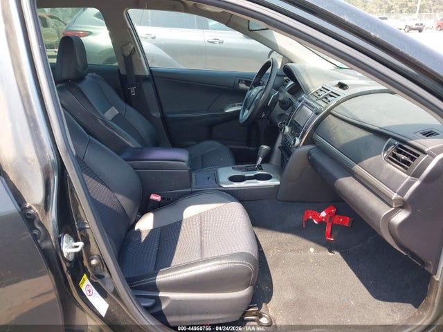 44950755 :رقم المزاد ، 4T1BF1FK3CU079985 vin ، 2012 Toyota Camry Se مزاد بيع