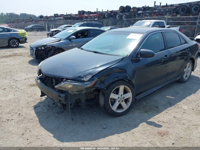 44950755 :رقم المزاد ، 4T1BF1FK3CU079985 vin ، 2012 Toyota Camry Se مزاد بيع