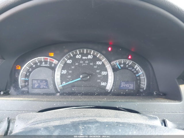 44950755 :رقم المزاد ، 4T1BF1FK3CU079985 vin ، 2012 Toyota Camry Se مزاد بيع
