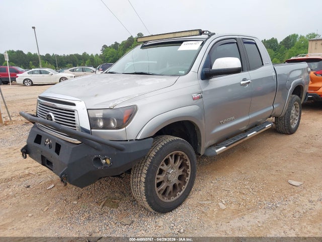 44950767 :رقم المزاد ، 5TFBW5F10BX208393 vin ، 2011 Toyota Tundra Limited 5.7l V8 مزاد بيع