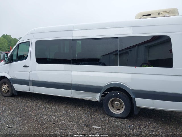 44950774 :رقم المزاد ، WDPPF4CC8E5928636 vin ، 2014 Freightliner Sprinter 3500 مزاد بيع