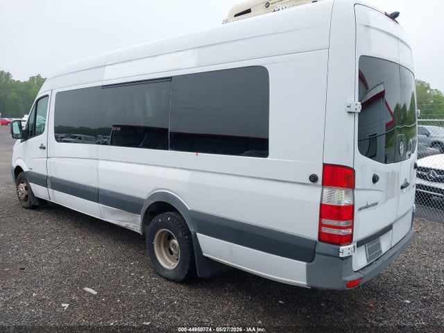 44950774 :رقم المزاد ، WDPPF4CC8E5928636 vin ، 2014 Freightliner Sprinter 3500 مزاد بيع