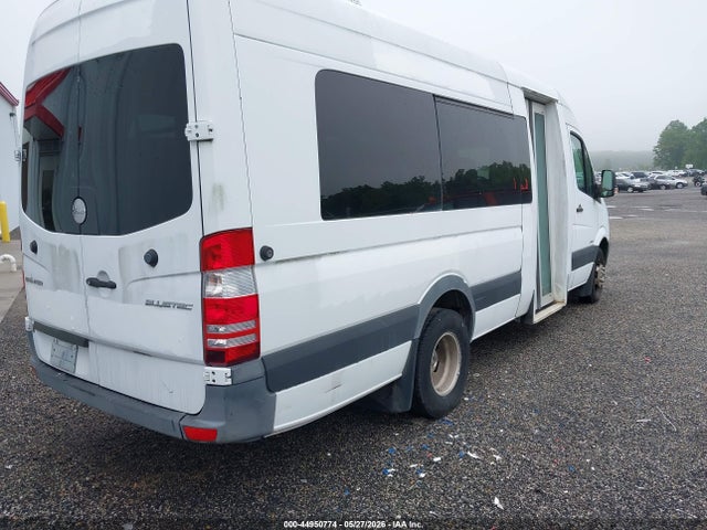44950774 :رقم المزاد ، WDPPF4CC8E5928636 vin ، 2014 Freightliner Sprinter 3500 مزاد بيع