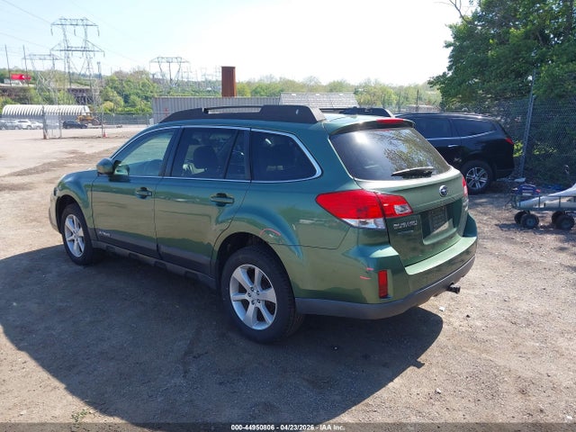 Aukcja sprzedaży 2014 Subaru Outback 2.5i Premium, vin: 4S4BRBCC0E3236505, numer aukcji: 44950806