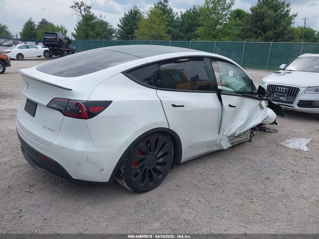 Продаж на аукціоні авто 2025 Tesla Model Y Performance Dual Motor All-wheel Drive, vin: 7SAYGDEF7SA339958, номер лоту: 44950819