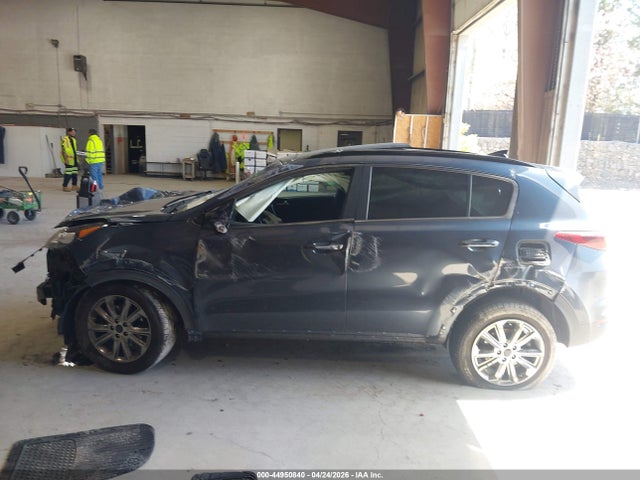 Продажа на аукционе авто 2022 Kia Sportage Nightfall Edition, vin: KNDP6CAC2N7015136, номер лота: 44950840