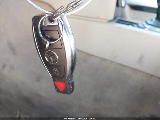 Продажа на аукционе авто 2012 Mercedes-benz Glk 350, vin: WDCGG5GBXCF735210, номер лота: 44950847