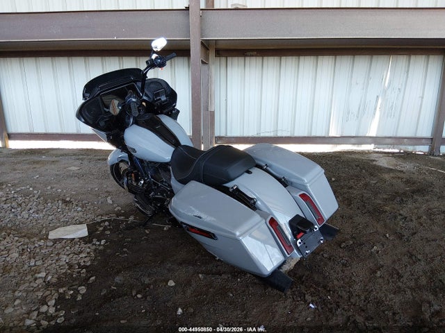 1HD1KH718SB618328 Harley-Davidson FLTRX