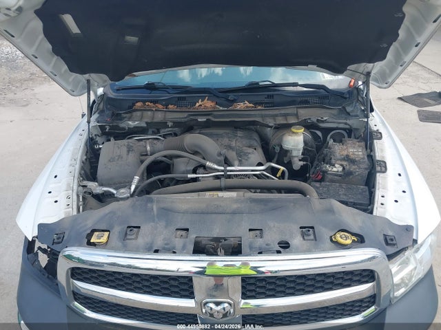 44950882 :رقم المزاد ، 3C6RR7KT2HG689213 vin ، 2017 Ram 1500 Tradesman  4x4 5'7 Box مزاد بيع