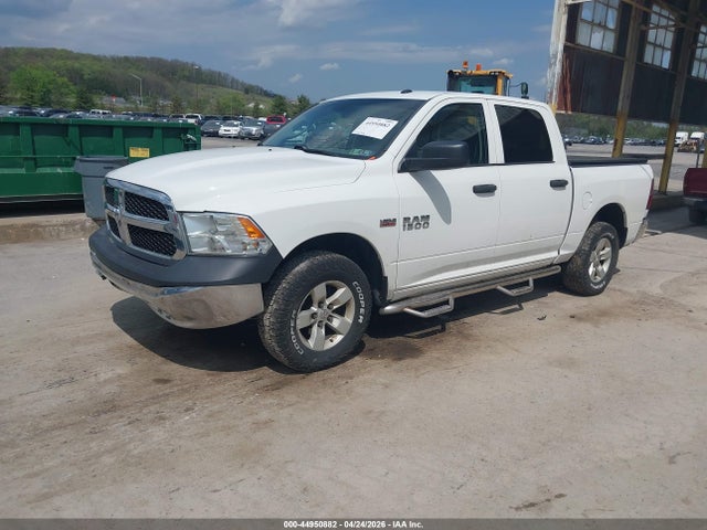 44950882 :رقم المزاد ، 3C6RR7KT2HG689213 vin ، 2017 Ram 1500 Tradesman  4x4 5'7 Box مزاد بيع