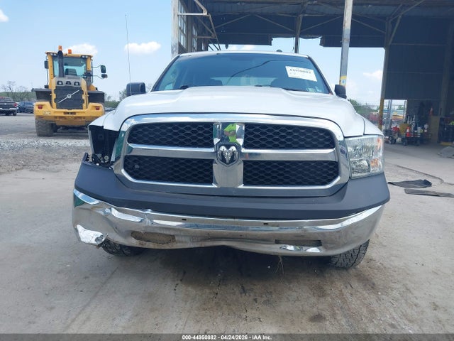 44950882 :رقم المزاد ، 3C6RR7KT2HG689213 vin ، 2017 Ram 1500 Tradesman  4x4 5'7 Box مزاد بيع