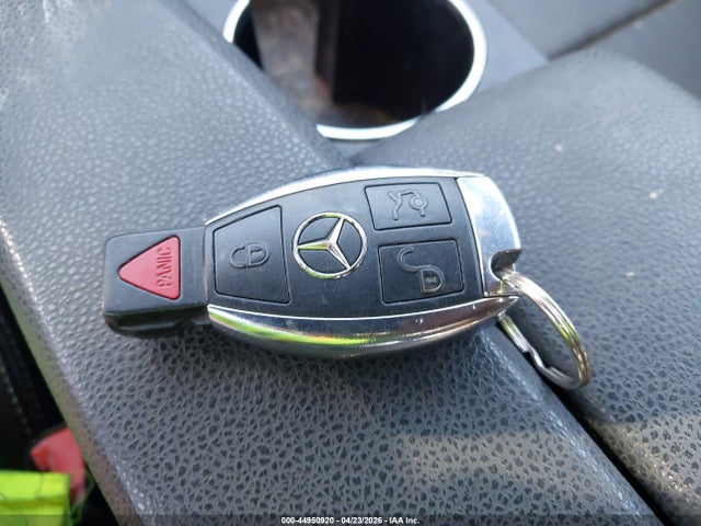 Aukcja sprzedaży 2012 Mercedes-benz C 250, vin: WDDGJ4HB8CF774528, numer aukcji: 44950920