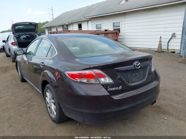 44950929 :رقم المزاد ، 1YVHZ8CH7B5M09508 vin ، 2011 Mazda Mazda6 I Touring Plus مزاد بيع