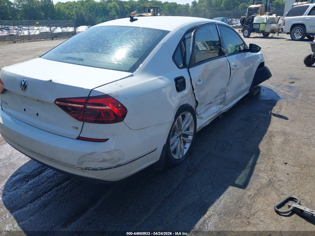 Aukcja sprzedaży 2019 Volkswagen Passat 2.0t Wolfsburg Edition, vin: 1VWLA7A36KC002605, numer aukcji: 44950933