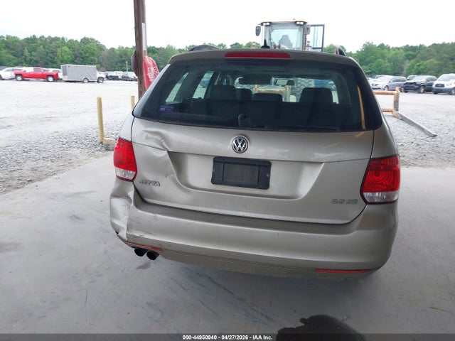 44950940 :رقم المزاد ، 3VWPP7AJ7DM609306 vin ، 2013 Volkswagen Jetta Sportwagen 2.5l Se مزاد بيع