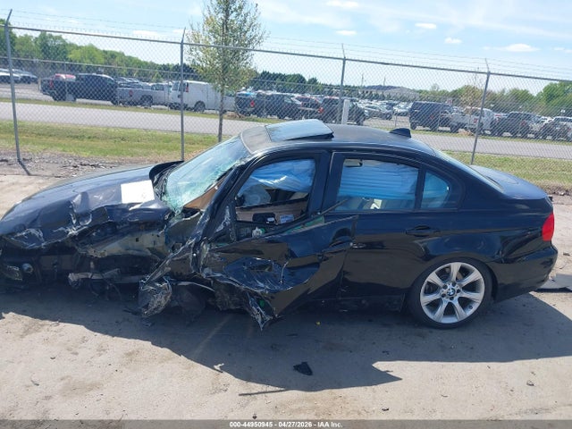 2010 Bmw 328i მანქანა იყიდება აუქციონზე, vin: WBAPH7C59AA800084, აუქციონის ნომერი: 44950945
