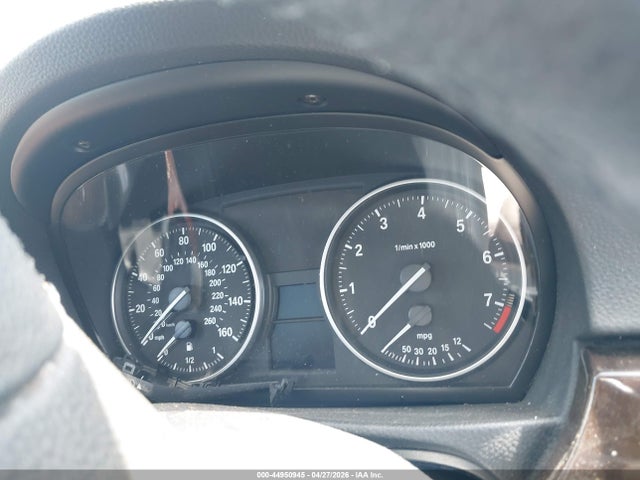 2010 Bmw 328i მანქანა იყიდება აუქციონზე, vin: WBAPH7C59AA800084, აუქციონის ნომერი: 44950945