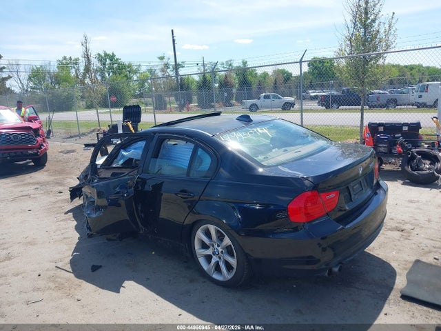 2010 Bmw 328i მანქანა იყიდება აუქციონზე, vin: WBAPH7C59AA800084, აუქციონის ნომერი: 44950945
