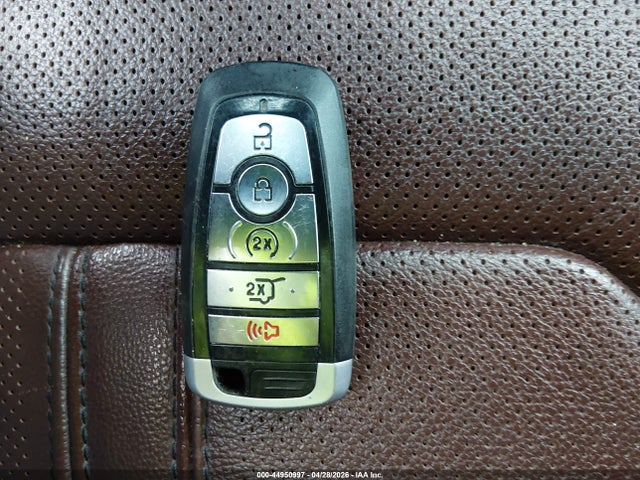 Продажа на аукционе авто 2022 Ford Expedition Limited, vin: 1FMJU2AT1NEA41658, номер лота: 44950997