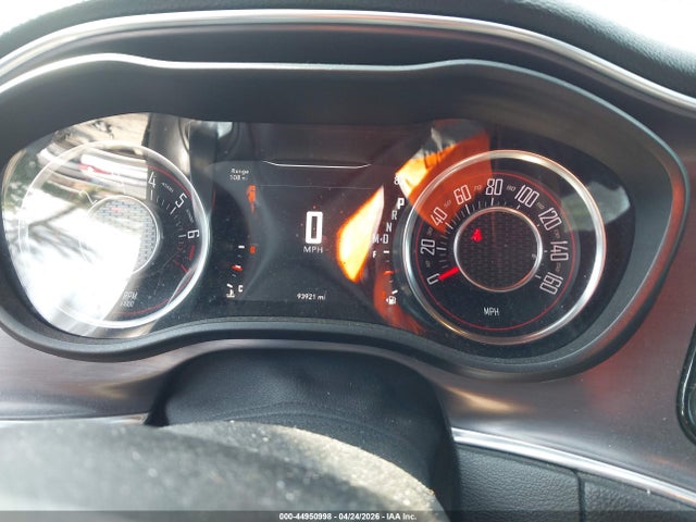 Продажа на аукционе авто 2015 Dodge Challenger Sxt, vin: 2C3CDZAG1FH774624, номер лота: 44950998