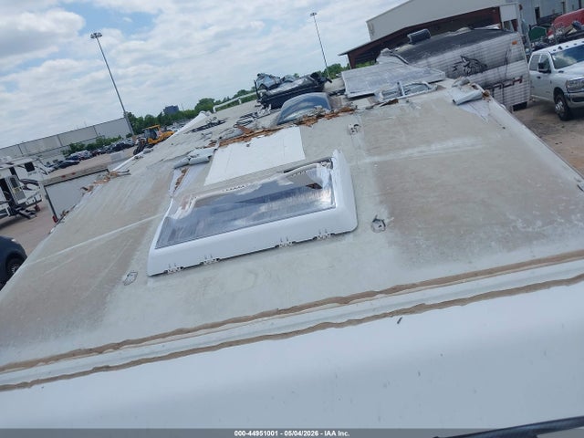2HCM8116S20223222 Menace 116