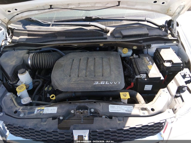 Продажа на аукционе авто 2018 Dodge Grand Caravan Se, vin: 2C4RDGBG8JR318633, номер лота: 44951004