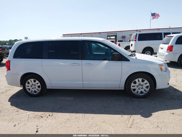 Продажа на аукционе авто 2018 Dodge Grand Caravan Se, vin: 2C4RDGBG8JR318633, номер лота: 44951004