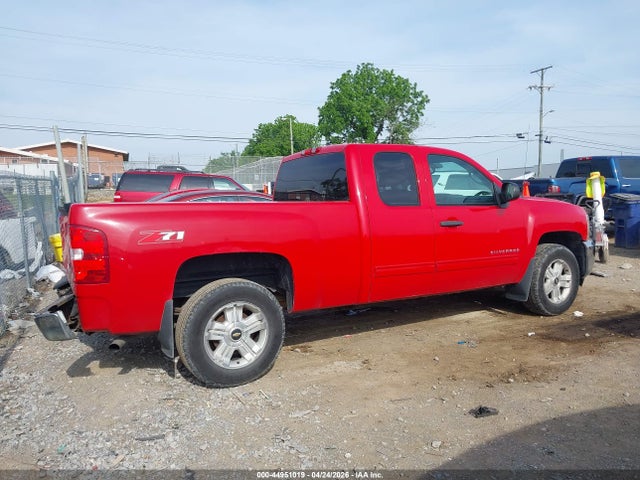 2013 Chevrolet Silverado 1500 Lt მანქანა იყიდება აუქციონზე, vin: 1GCRCSE0XDZ271281, აუქციონის ნომერი: 44951019