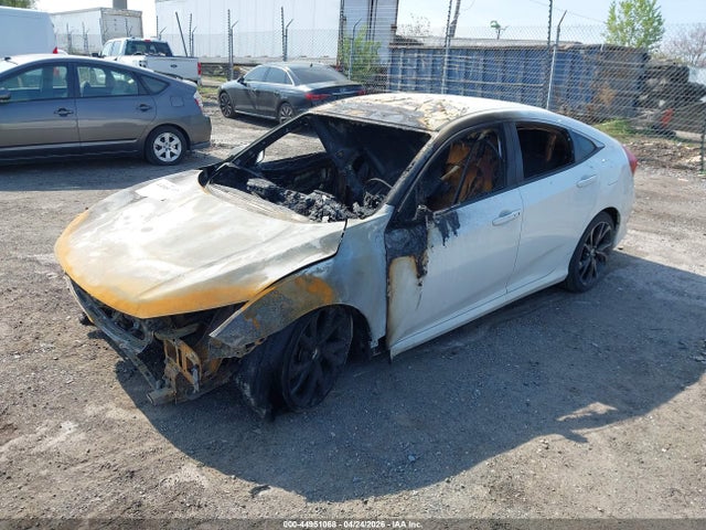 Honda Civic Sport 2021 19XFC2F8XME200018 Image 2