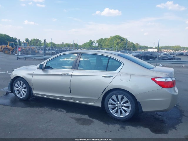 Продажа на аукционе авто 2013 Honda Accord Ex, vin: 1HGCR2F7XDA015545, номер лота: 44951088