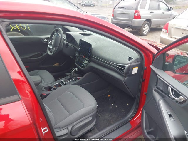 Продаж на аукціоні авто 2022 Hyundai Ioniq Hybrid Blue, vin: KMHC65LC4NU276546, номер лоту: 44951092