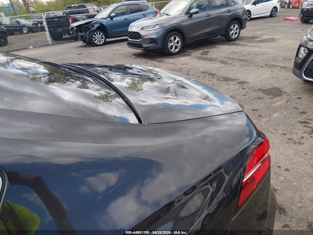 2025 Bmw 530i Xdrive მანქანა იყიდება აუქციონზე, vin: WBA53FJ09SCT25730, აუქციონის ნომერი: 44951100