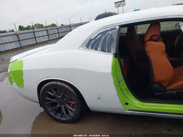 Продаж на аукціоні авто 2015 Dodge Challenger Srt Hellcat, vin: 2C3CDZC96FH834122, номер лоту: 44951107