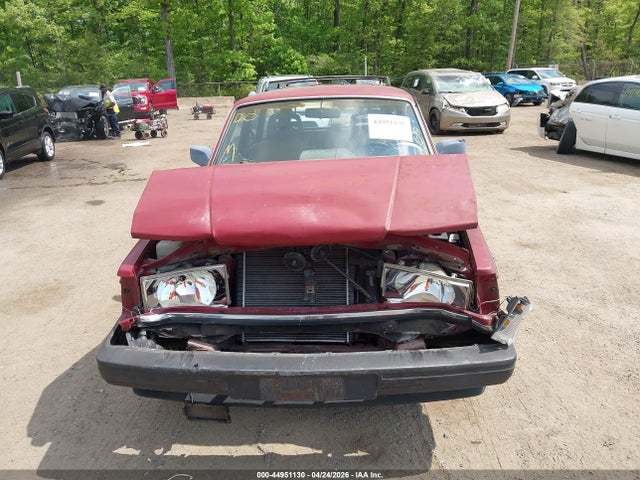 1988 Volvo 245 Dl/gl მანქანა იყიდება აუქციონზე, vin: YV1AX8853J1788938, აუქციონის ნომერი: 44951130