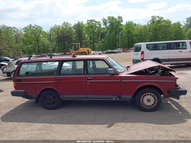 1988 Volvo 245 Dl/gl მანქანა იყიდება აუქციონზე, vin: YV1AX8853J1788938, აუქციონის ნომერი: 44951130