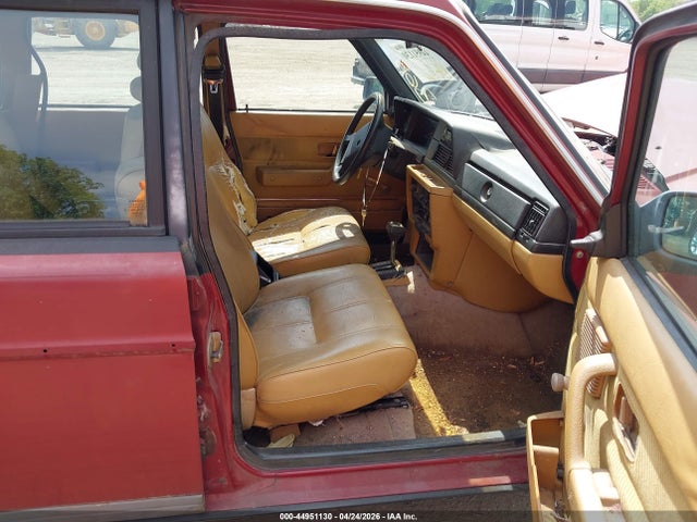 1988 Volvo 245 Dl/gl მანქანა იყიდება აუქციონზე, vin: YV1AX8853J1788938, აუქციონის ნომერი: 44951130