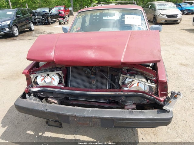 1988 Volvo 245 Dl/gl მანქანა იყიდება აუქციონზე, vin: YV1AX8853J1788938, აუქციონის ნომერი: 44951130