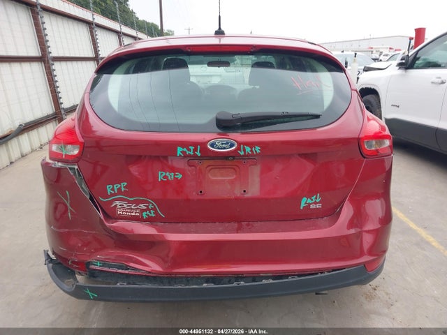 2016 Ford Focus Se მანქანა იყიდება აუქციონზე, vin: 1FADP3K2XGL245027, აუქციონის ნომერი: 44951132