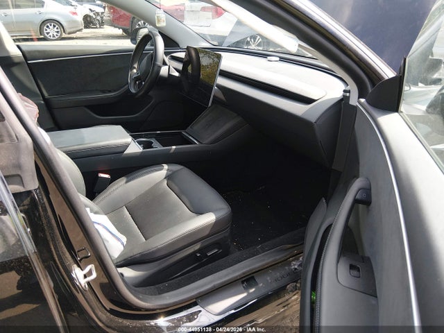 Tesla Model 3 Long Range Dual Motor All-wheel Drive 2024 5YJ3E1EB9RF735461 Image 5