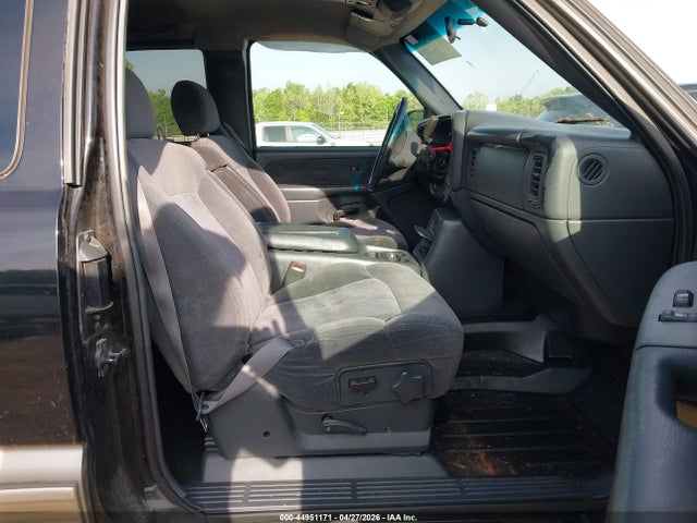 2001 Chevrolet Silverado 1500 Ls მანქანა იყიდება აუქციონზე, vin: 2GCEC19T411371720, აუქციონის ნომერი: 44951171