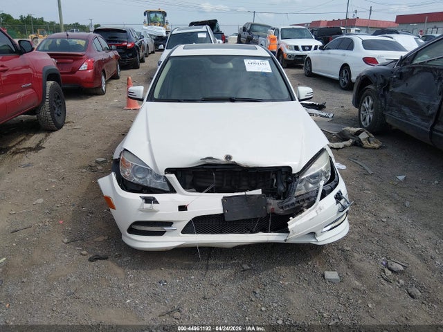 44951192 :رقم المزاد ، WDDGF5EB2BA473597 vin ، 2011 Mercedes-benz C 300 Luxury/sport مزاد بيع